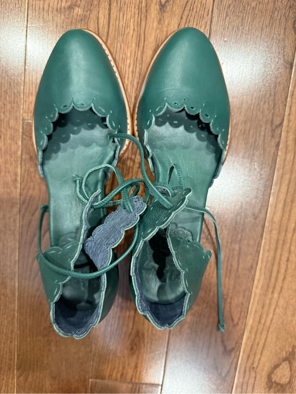 Dance Queen Leather Heels in Green - Women's Scalloped Lace-Up low block heel - Picture 3 of 5